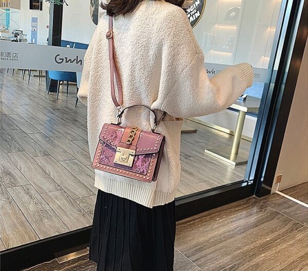 Wholesale Factory Customised Handbags Ladies Tote Bags New Designer PU Leather Women's Crossbody Bags with Belt Handle - Image 3