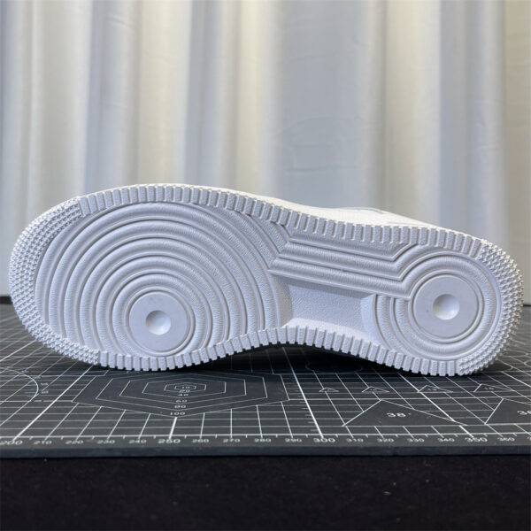 Putian famous brand customized  new fashion versatile solid color men's sneakers breathable sports chunky casual mesh shoes - Image 6